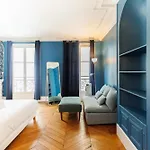 Large 4 Bedroom Apartment Near Bastille