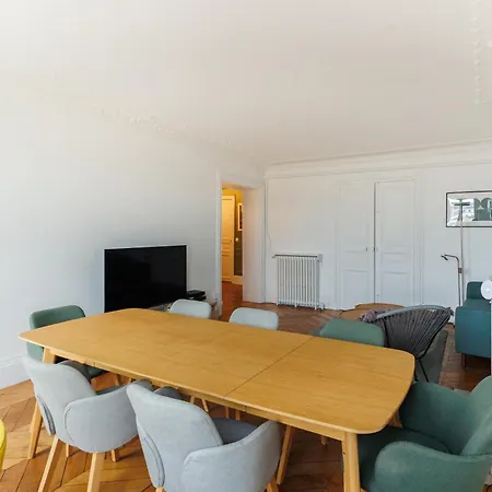 Apartment Large 4 Bedroom Near Bastille *